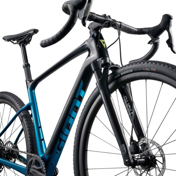 GIANT Revolt X Advanced Pro 2 2025 Bike BLACK BLUE XS