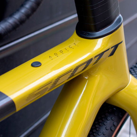 Bicicleta SCOTT Addict Gravel Tuned HMX personalizada 2024 PRETO AMARELO 49