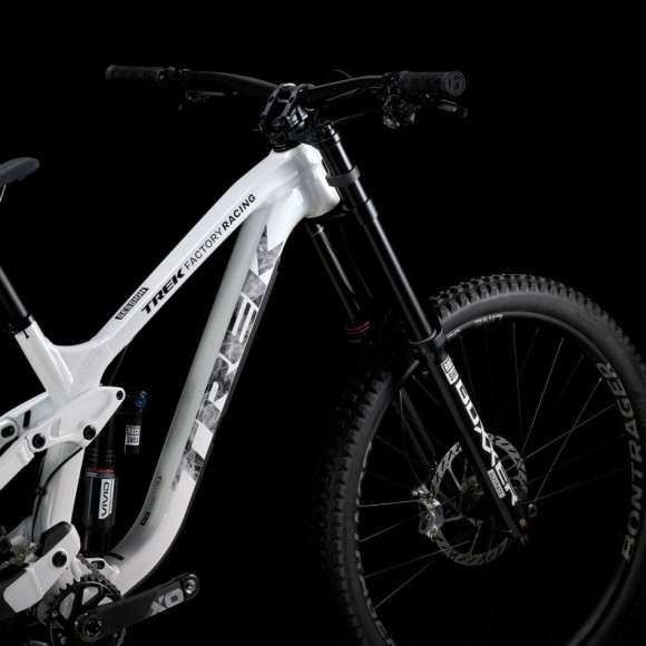 TREK Sessione 9 2024 Bici BIANCO R1