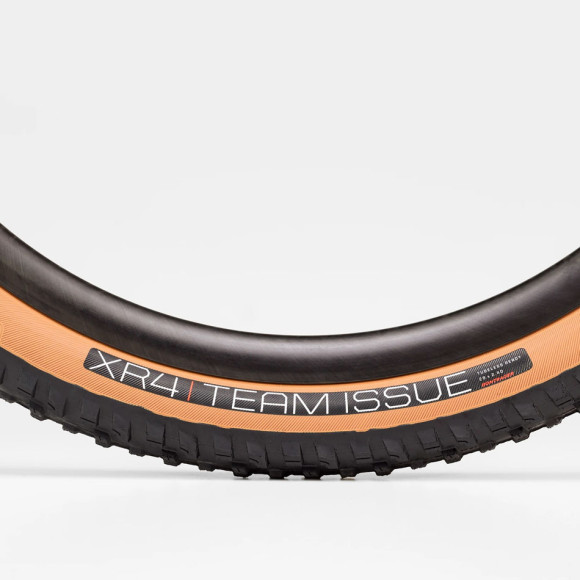 BONTRAGER XR4 Team Issue 29x2.40 TLR tire black brown 