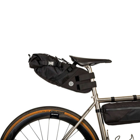 AGU Venture Black 10L saddle bag 