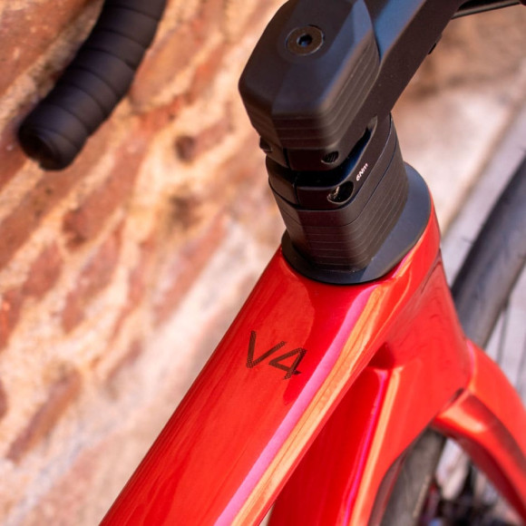 Vélo COLNAGO V4 Disc Ultegra Di2 Fulcrum R600 ROUGE M