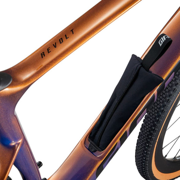 Bicicleta GIANT Revolt Advanced Pro 1 2025 MARROM XL