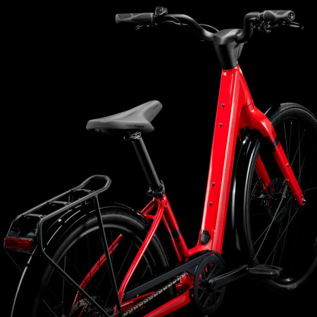 Bicicleta eléctrica TREK Verve+ 1 Lowstep LT 2025 ROJO L