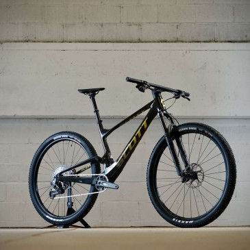 Bicicleta SCOTT Spark RC...