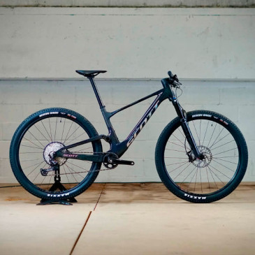 Bicicleta SCOTT Spark RC...