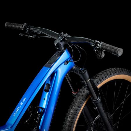 2025 TREK Fuel EXe 9.8 GX AXS T-Type Electric Bike BLUE L