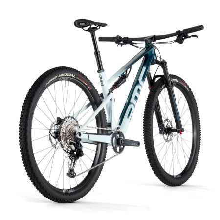 Bicicleta BMC Fourstroke TRÊS 2024 MARINHA BRANCA M