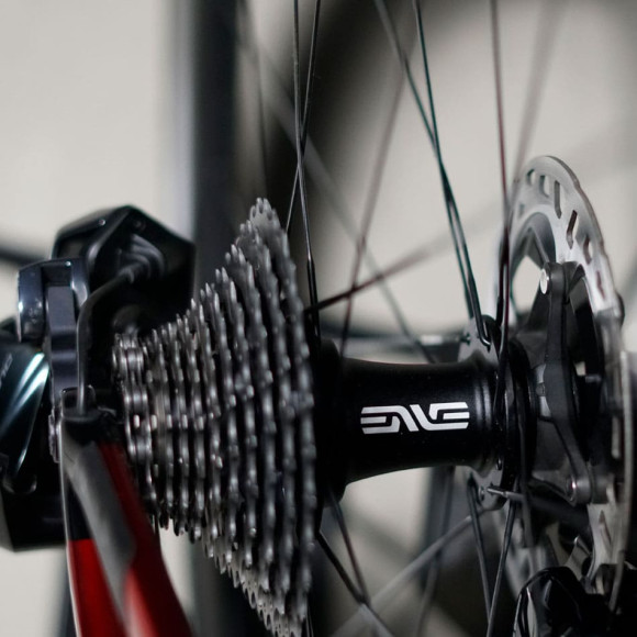 Bicicleta WILIER Filante SLR Dura-Ace ENVE Foundation ROJO L